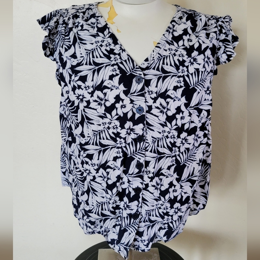St. John's Bay Linen Ruffled Sleeveless Blouse Tropical Hawaiian Floral Print